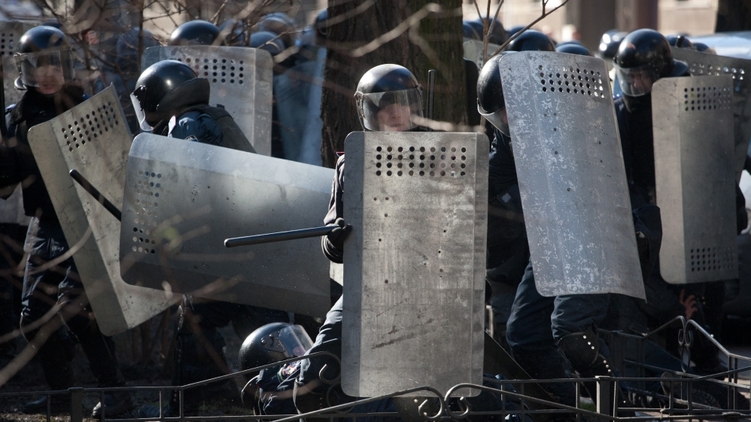 Противостояния в правительственном квартале, фото: Ратынский Вячеслав, 