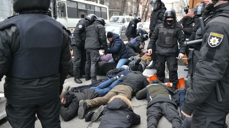 Задержанные полицией радикалы, фото: Сергей Мазур/Facebook