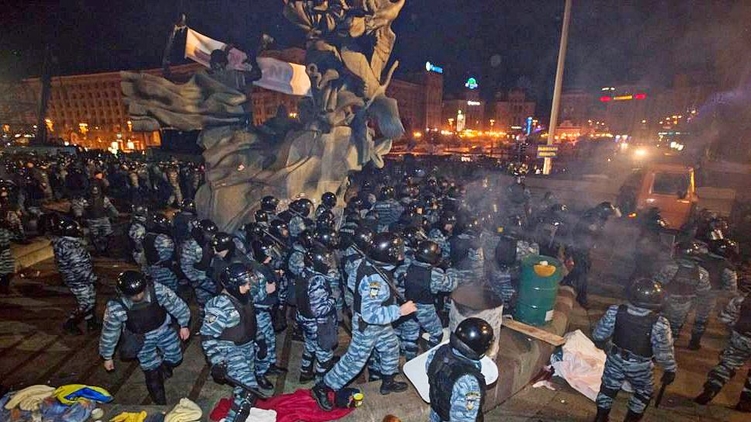 Разгон Майдана в ночь на 30 ноября 2013 года, zn.ua