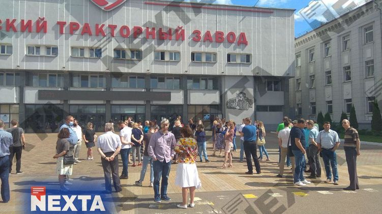 Оппозиционные телеграм-каналы сообщают о начале забастовки на Минском тракторном заводе