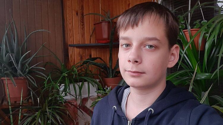 Подробный разбор дела подростка Арсения Невгодовского, который напал с ножом на тетю и ее сына, а затем обвинил свою мать и тетю в домашнем насилии