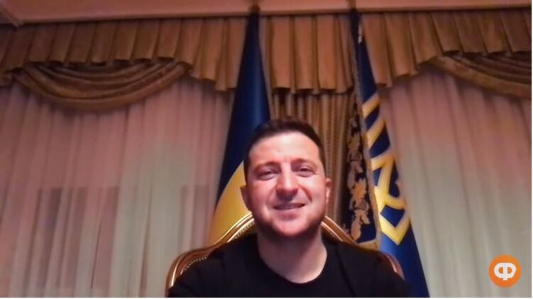 Владимир Зеленский записал видеообращение из больницы. Скриншот из видео