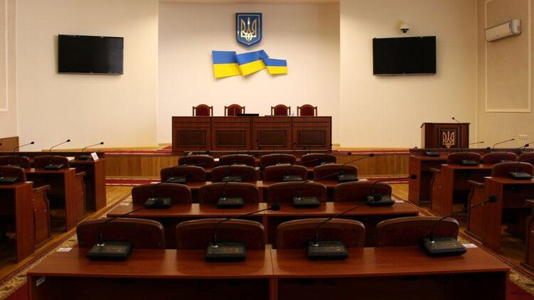 За непослушание депутатов попросят на выход. Фото: freeradio.com.ua