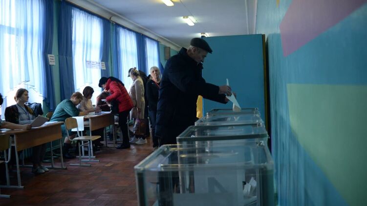 Довыборы на двух округах станут заметным политическим событием в жизни страны, фото: Изым Каумбаев, 