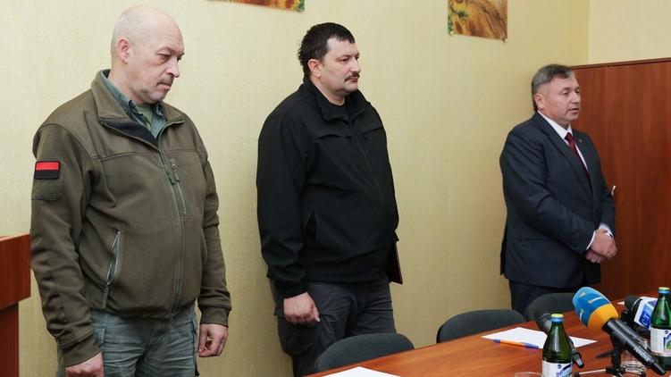 Таранов (по центру) - был одним из самых влиятельных силовиков Украины