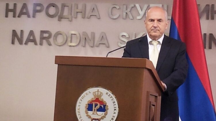 Инициативы верховного комиссара Инцко по введению уголовной ответственности за отрицание геноцида внесло напряженность в Боснию.