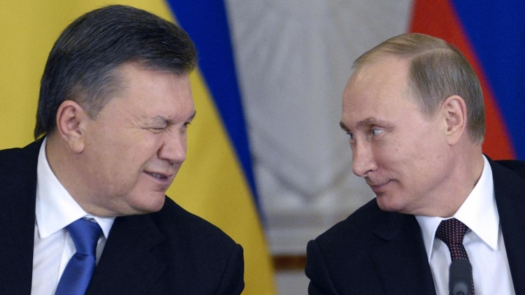 Президент Украины Виктор Янукович (слева), которого объявили российским шпионом, на одной из встреч с президентом России Владимиром Путиным, фото: nu.nl