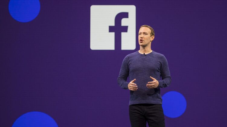 Facebook и Цукерберга неоднократно обвиняли в торговле личными данными пользователей