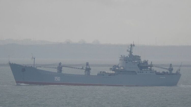 Российские корабли вошли в Азовское море