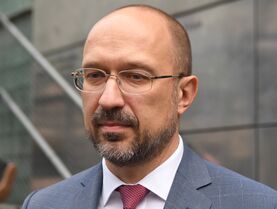 2000 грн в месяц и компенсация коммуналки. Шмыгаль рассказал о программе для помощи переселенцам