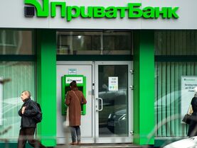 Как monobank и Приватбанк вновь вводят проценты по кредиткам и что делать людям, чтобы их не платить