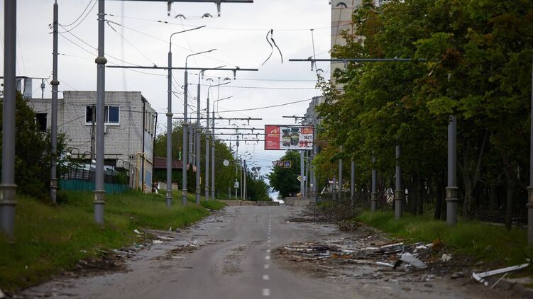 Разрушенные улицы в Харькове. Фото Офиса президента Украины