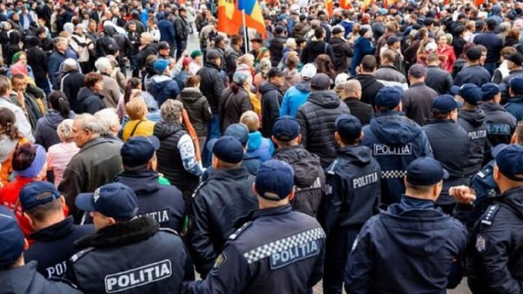 У Молдові продовжуються протести проросійських опозиційних сил. Фото: point.md