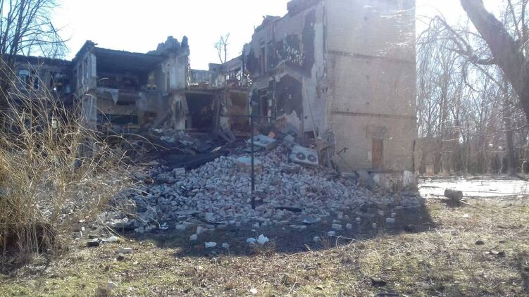 Наслідки удару по Авдіївці у Донецькій області