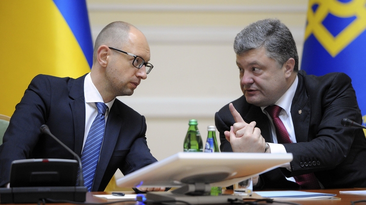 Арсений Яценюк не только назвал танком президента Украины Петра Порошенко, но и напомнил ему о противотанковых ракетах, фото: focus.ua