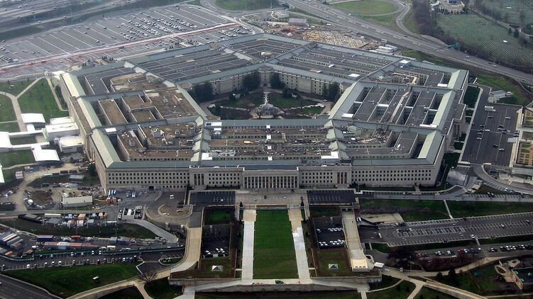 Пентагон объявил новый пакет помощи. Фото: Википедия