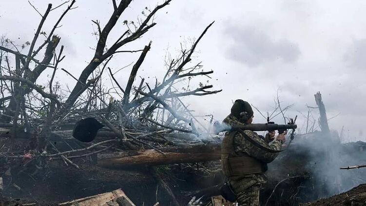 Україна стежить за боями в Бахмуті і чекає на контранступ ЗСУ. Фото: Генштаб