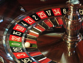 Нацбанк запретил оплачивать азартные игры с кредитных карт, но запрет будут легко обходить