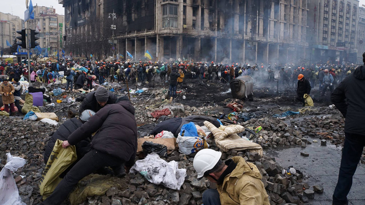Очевидно, в глазах иностранцев, Киев выглядит так. Майдан-2014., http://varjag-2007.dreamwidth.org/