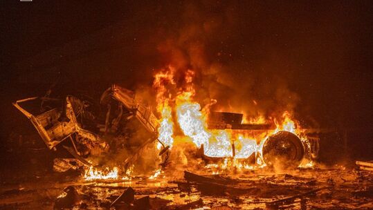 1420-й день війни. Екстрені відключення світла на Київщині після атаки РФ 13 січня. Оновлюється