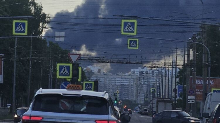 Задимлення у Пітері після українських ударів
