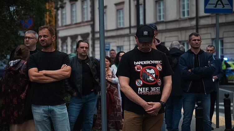 В Польше по мере приближения выборов все более активно раскручивается тема УПА и Волынской резни