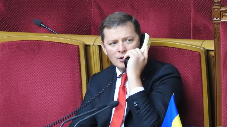 Лидер Радикальной партии Олег Ляшко ведет непростые переговоры о новой коалиции с БПП и 