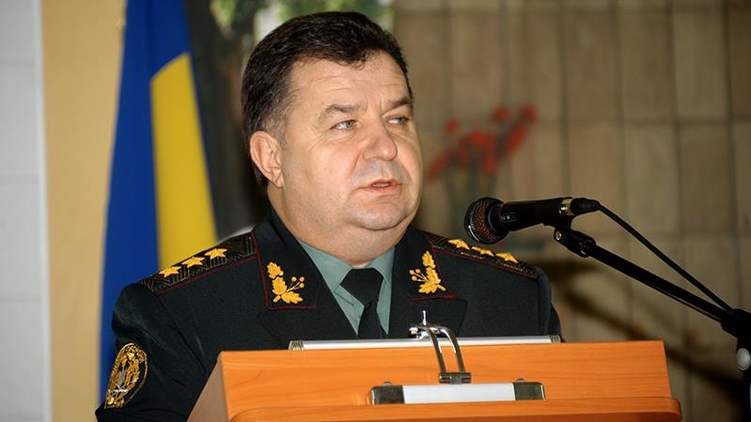 Генерал армии Степан Полторак не задекларировал ни одного автомобиля, фото: facebook.com