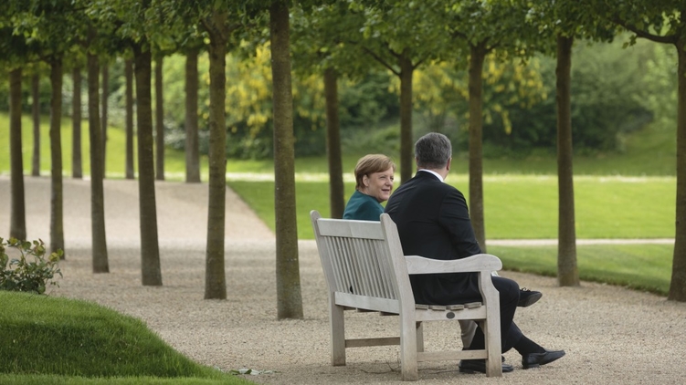 Ангела Меркель впервые приняла Петра Порошенко в загородной резиденции и беседовала с ним 2,5 часа, фото: president.gov.ua
