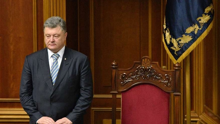 Президента Украины Петр Порошенко ждут серьезные испытания как внутри страны, так и на внешней арене, фото: relrus.ru