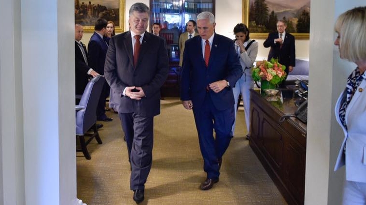 Встреча Петра Порошенко с вице-президентом США Майклом Пенсом носила намного более практичный характер, фото: facebook.com/iryna.gerashchenko