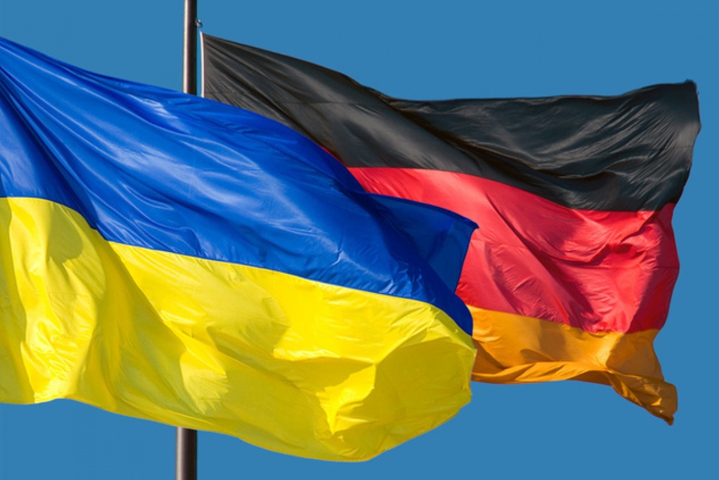 Между Украиной и Германией - скандал