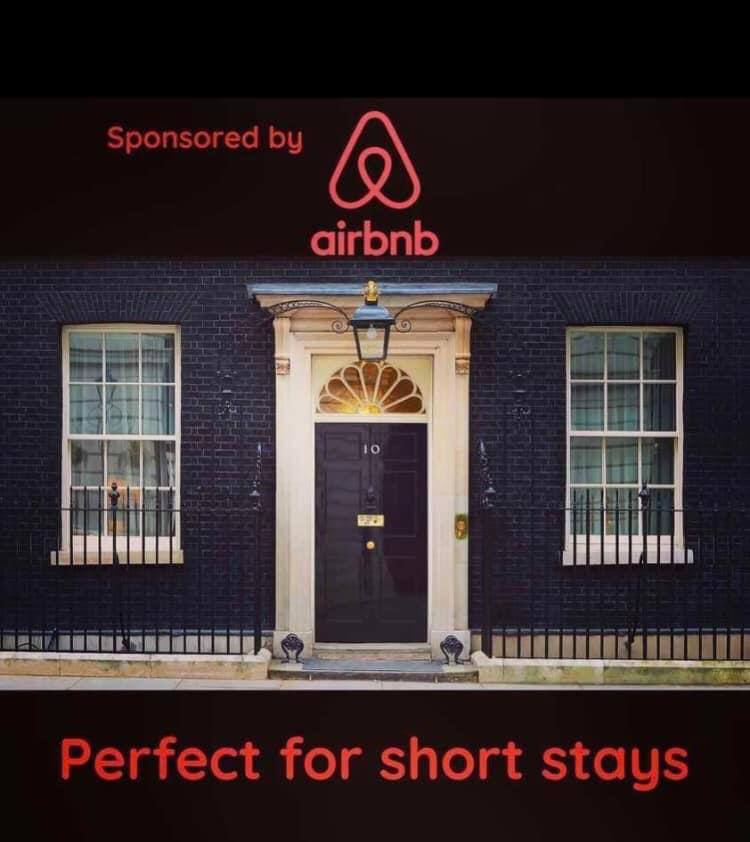 Реклама Airbnb от интернет-пользователей