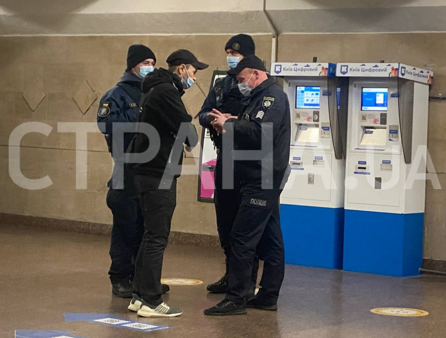 В Киеве вступили в силу новые карантинные ограничения в метро