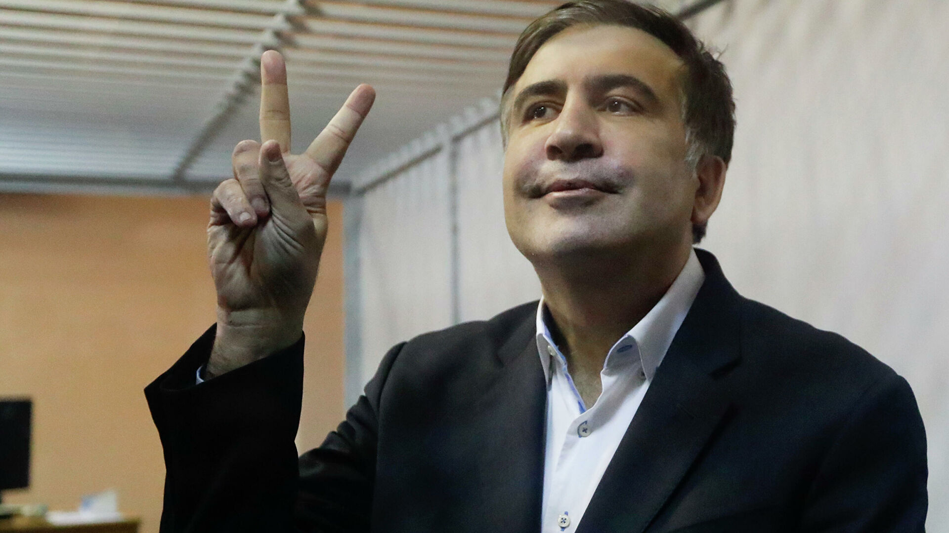 Саакашвили теперь головная боль Грузии