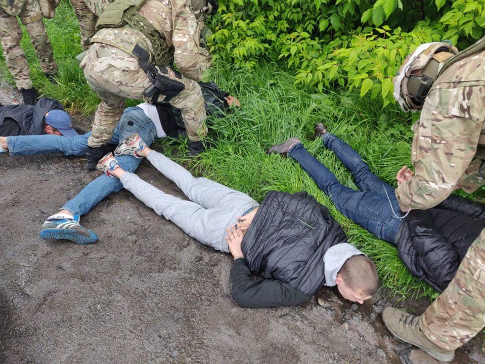 Задержание участников перестрелки в Броварах. Фото: Facebook Антона Геращенко