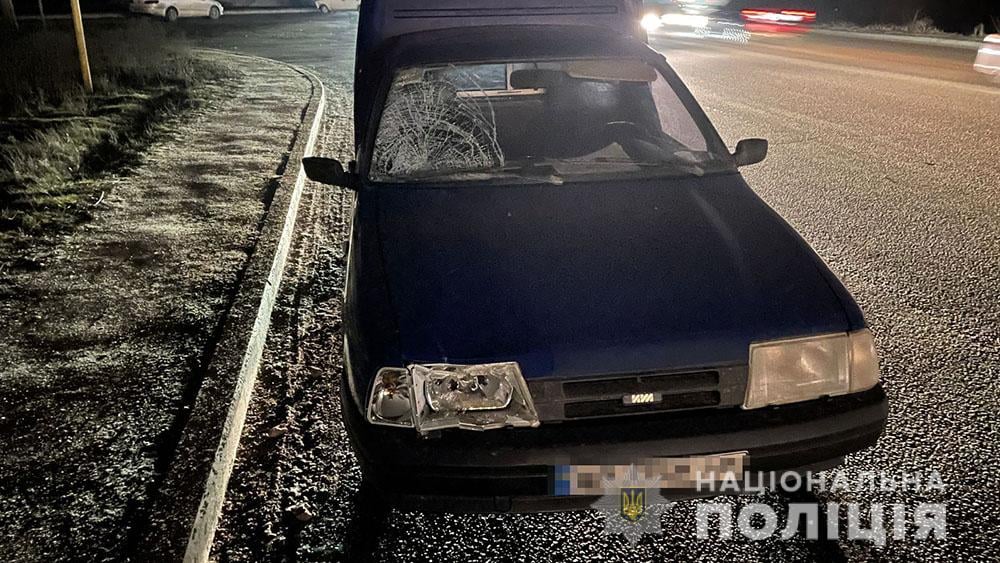 В Запорожье “накуренный” водитель сбил двух школьниц