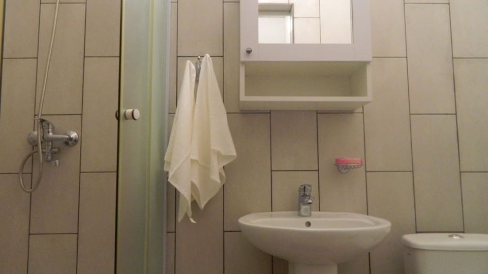 Ванная комната в платной камере