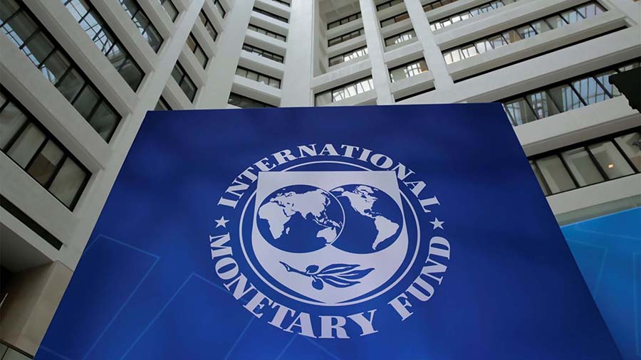 Власть опять прогибается под МВФ