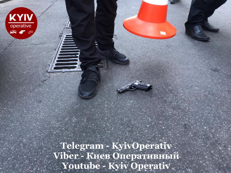 В Киеве пассажир расстрелял водителя такси. Фото: facebook.com/KyivOperativ