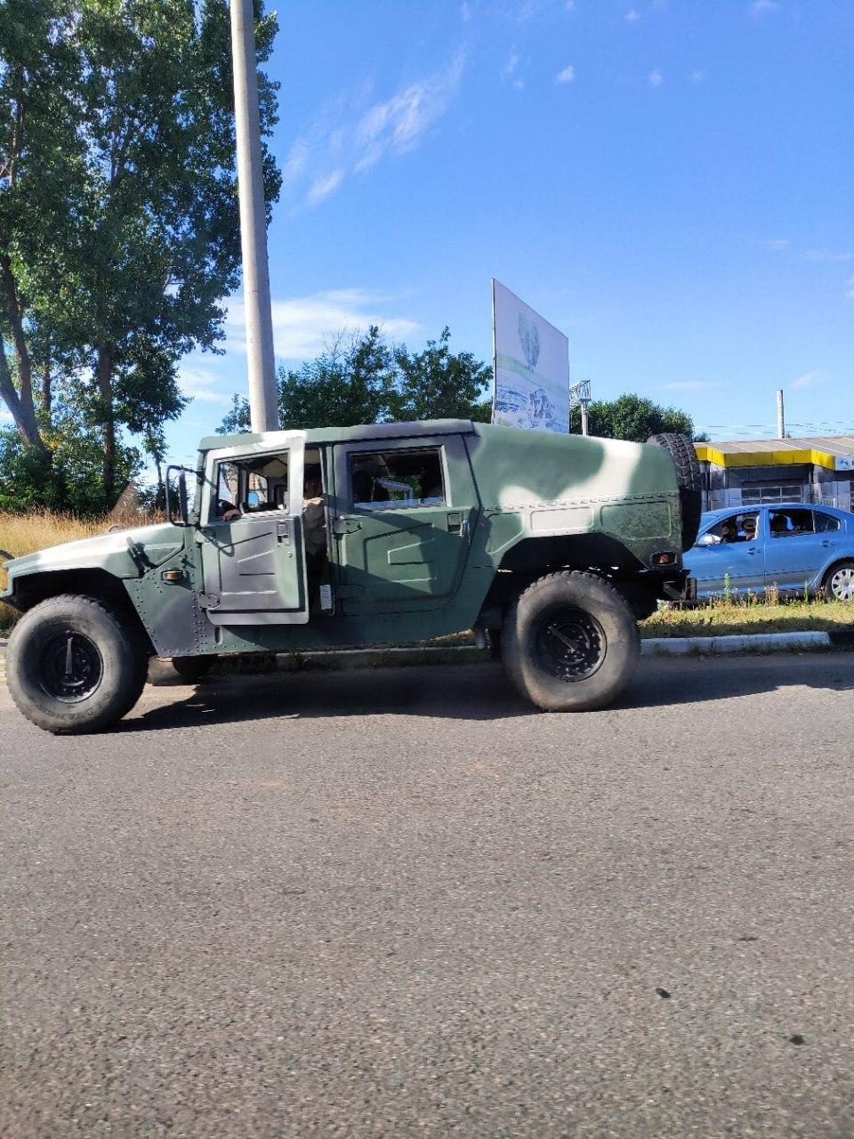 В Минске военные проверяют машины граждан. Фото: Telegram/Подъем