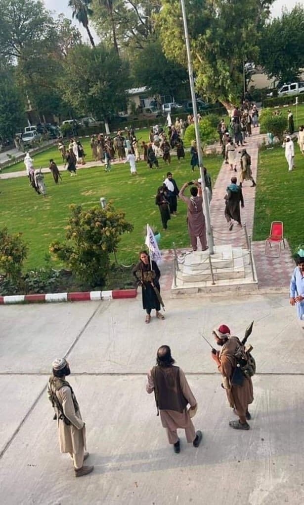Талибы в Кабуле. Фото: Telegram/RESSENTIMENT