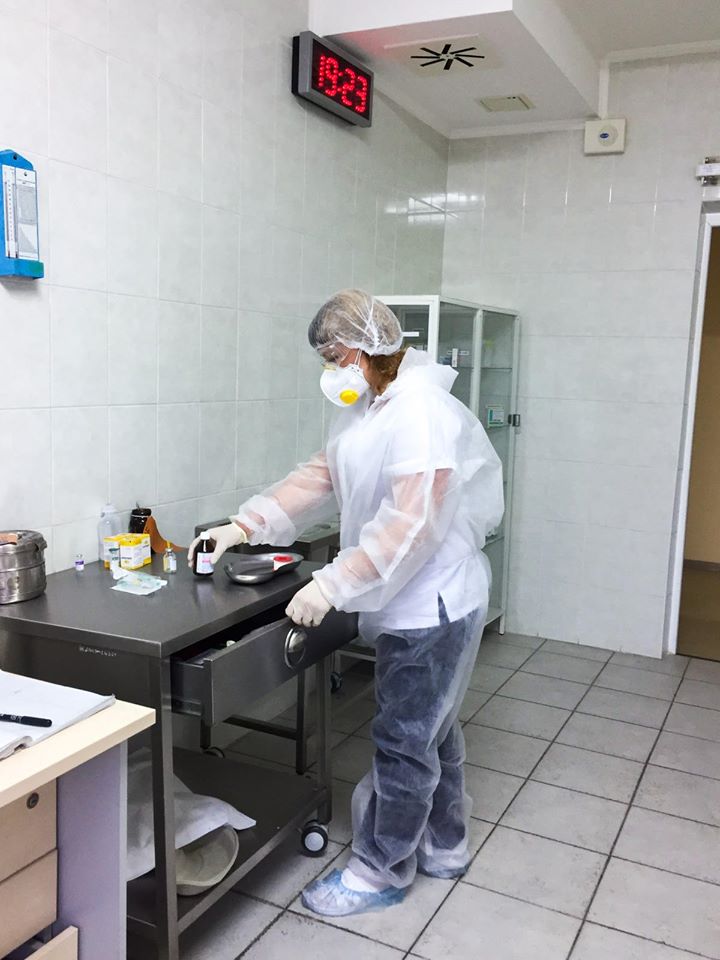 Главврач Александровской больницы прогнозирует вспышку коронавируса на Пасху. Фото: Facebook / Людмила Антоненко