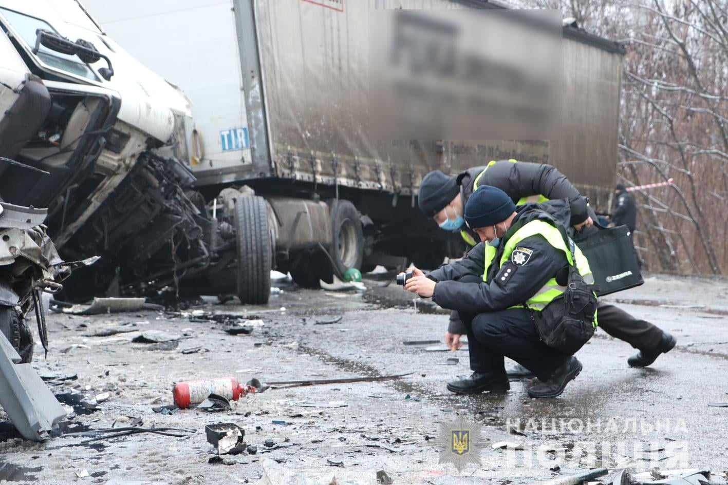 в аварии в Черниговской области погибли 13 человек