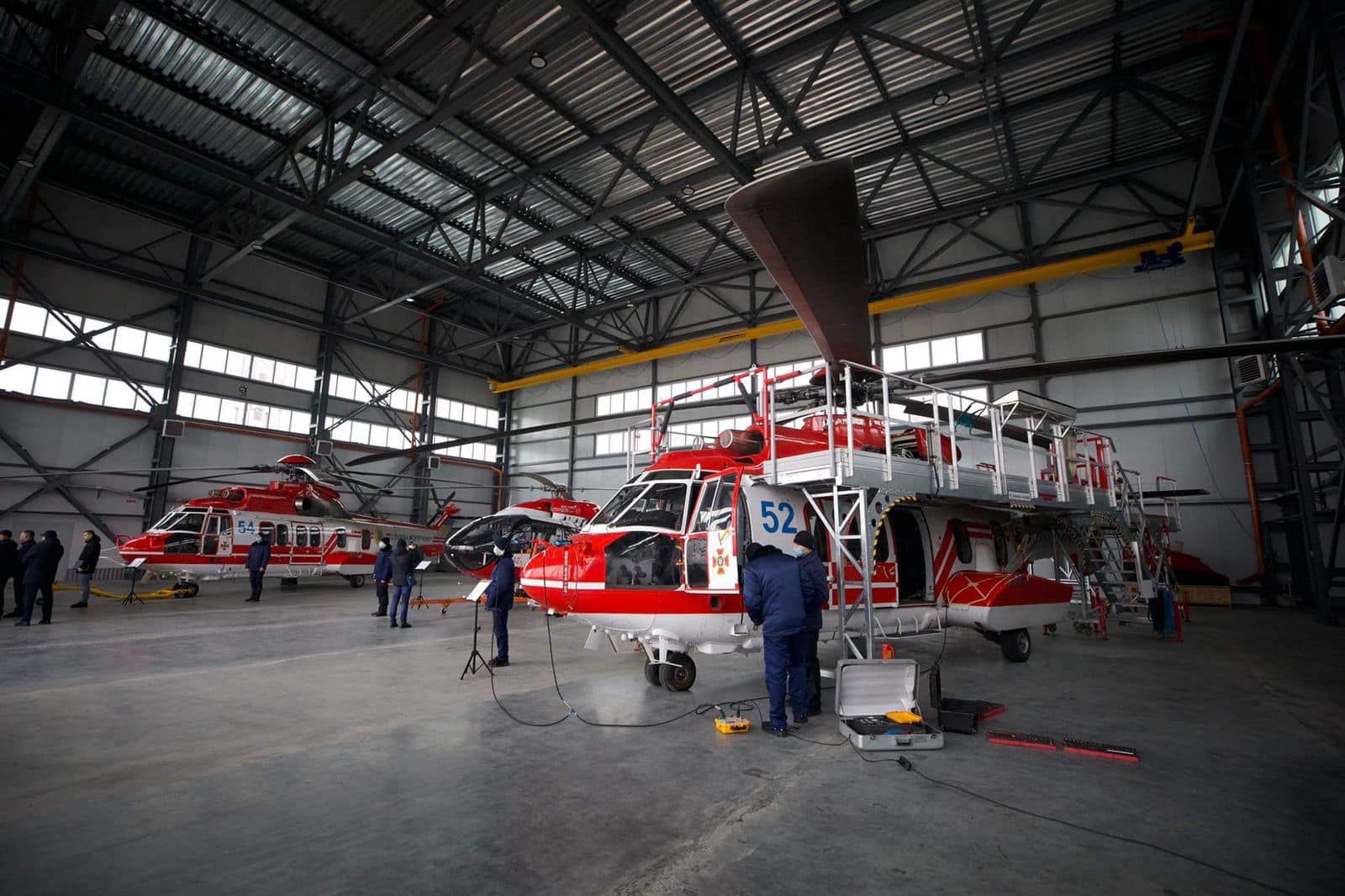 Монастырский заявил, что Украина получит 50 французских вертолетов Aurbus в 2022 году