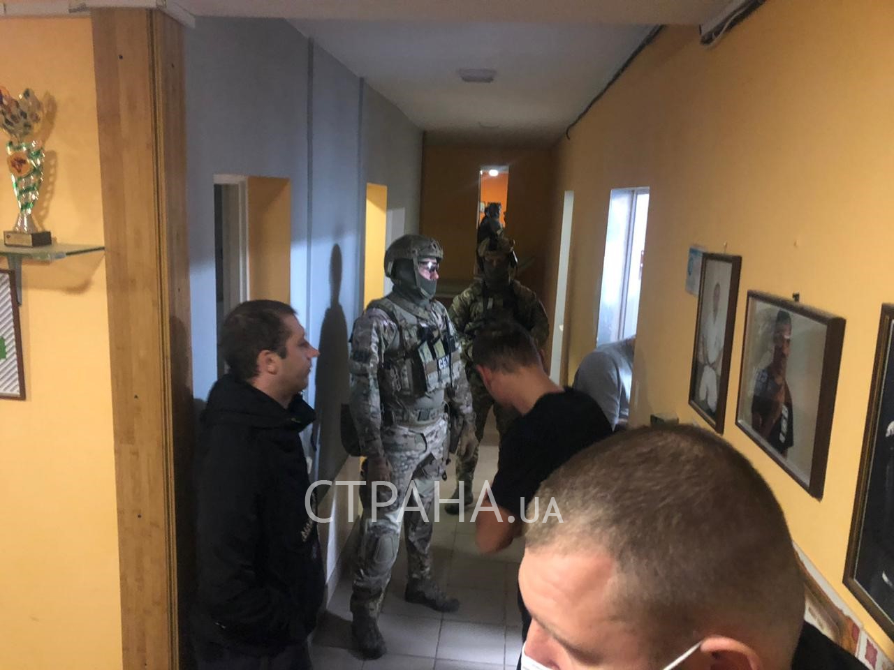 Результат обысков в "Азове" и "Нацкорпусе". Фото: СБУ