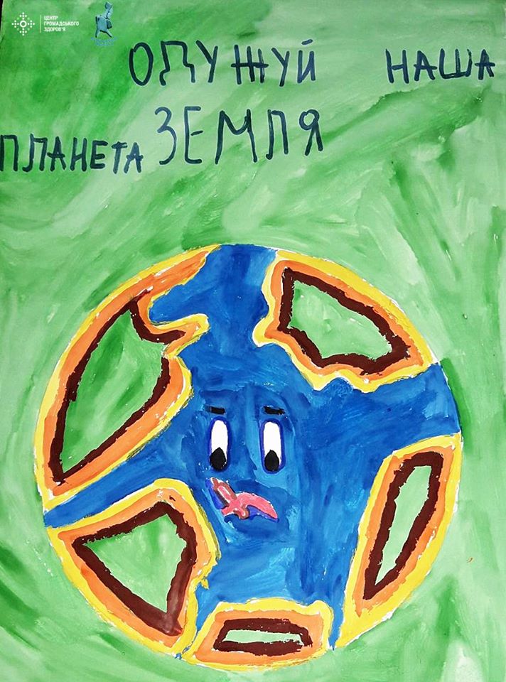 Маленькие украинцы попросили оставаться дома и молятся за излечение планеты. Трогательная выставка в День защиты детей. Фото
