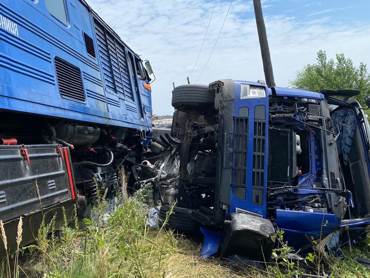 ДТП при участии грузовика и поезда в Закарпатской области